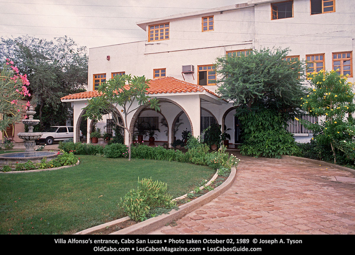 Villa Alfonso’s entrance, Cabo San Lucas • Photo taken October 02, 1989 © Joseph A. Tyson